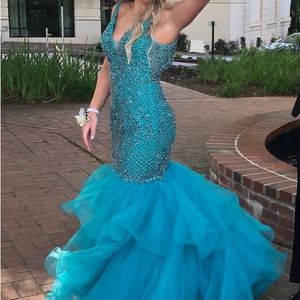Sherri hill prom dress